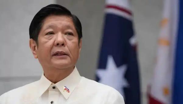 菲律宾骂声震天，马科斯直接不提中国了，解放军深夜上强度。
马科斯这次国情咨文讲得