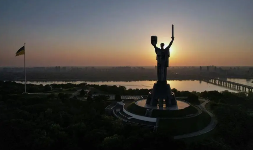 “需要击溃乌军，攻占基辅，彻底击败班德拉势力”！俄国家杜马议员：美国前军官曾表示