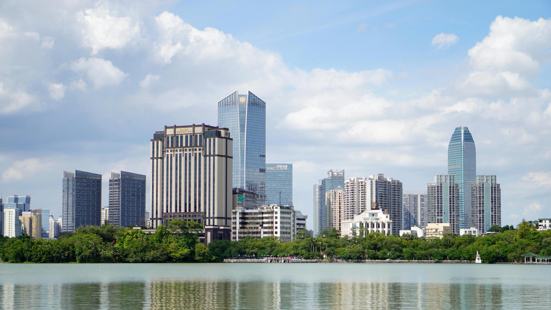 「7天无理由退房」暴击长沙楼市：「逆向选择」为何加速楼市逆向淘汰？