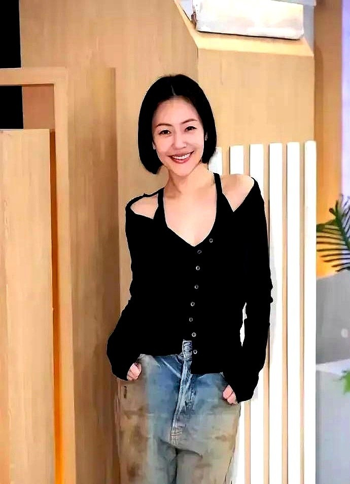 小S复出状态好引热议











小S录制综艺节目，状态非常好，网友们