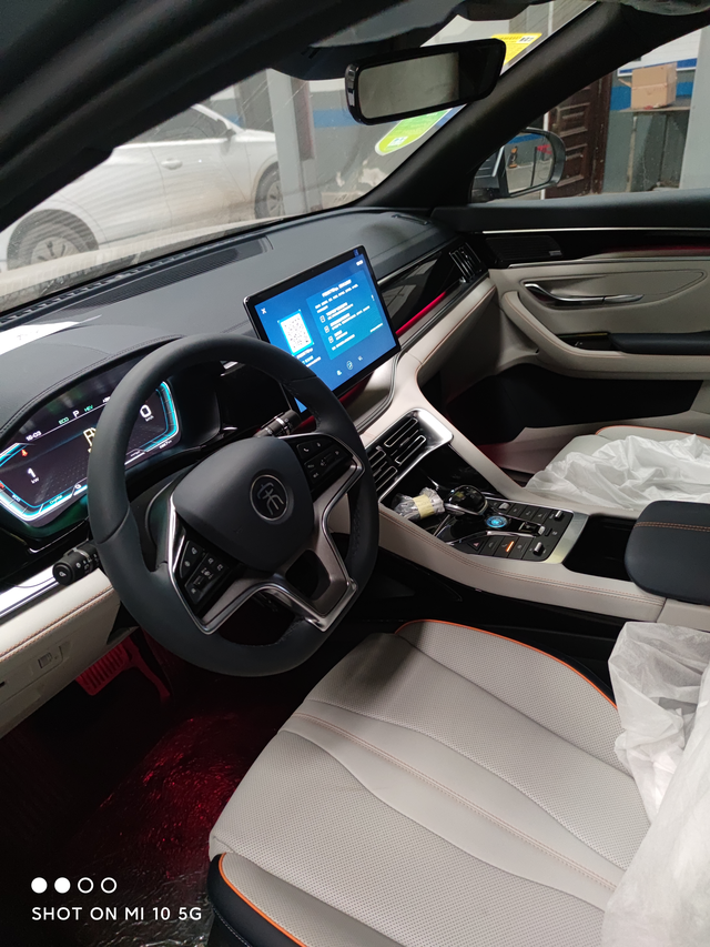 恭喜我这个B雅迪车主
上贴发完退定金计划退圈。定金都退了。 本打算买辆二手车过度