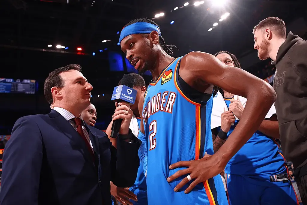 NBA最新三条重要资讯：

利拉德伤情更新
据名记Shams报道，利拉德确认缺席
