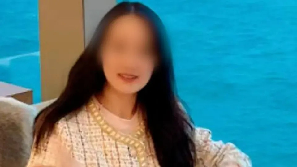 名校女硕士婚前坠亡：28万抚慰金撕开的职场黑箱