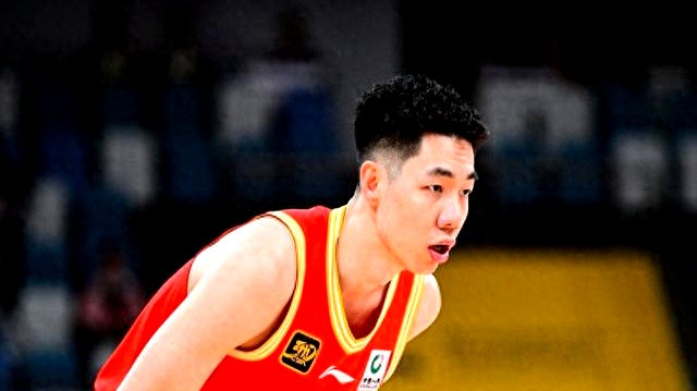 爆大冷，83-85，CBA常规赛冠军又输，进攻低迷！大黑马2-1获赛点