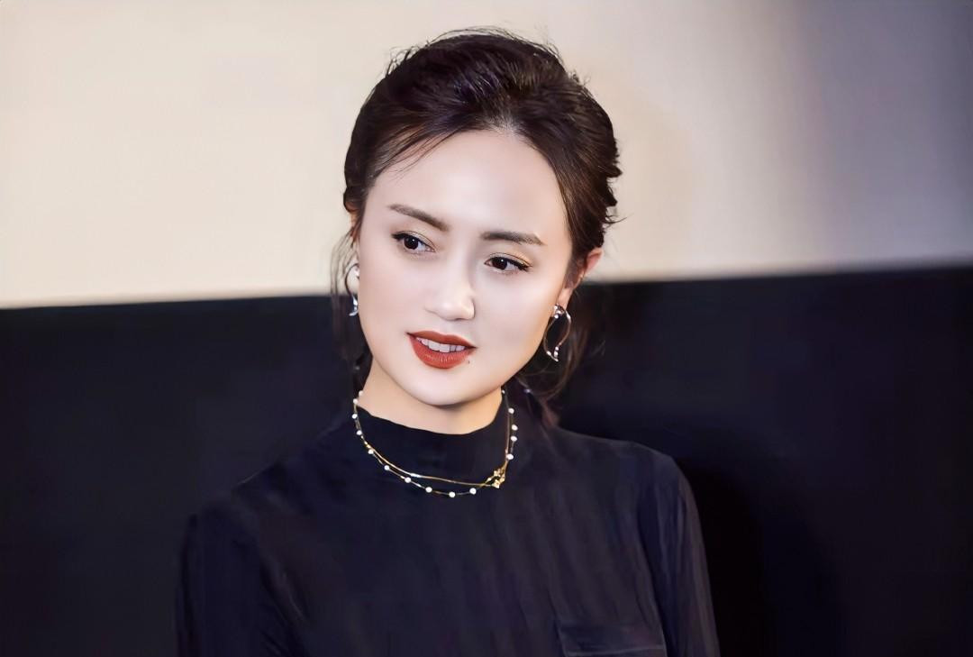 2025年5月，演员朱媛媛因病离世后，网络竟出现所谓“绝笔信”“遗嘱”等虚假信息