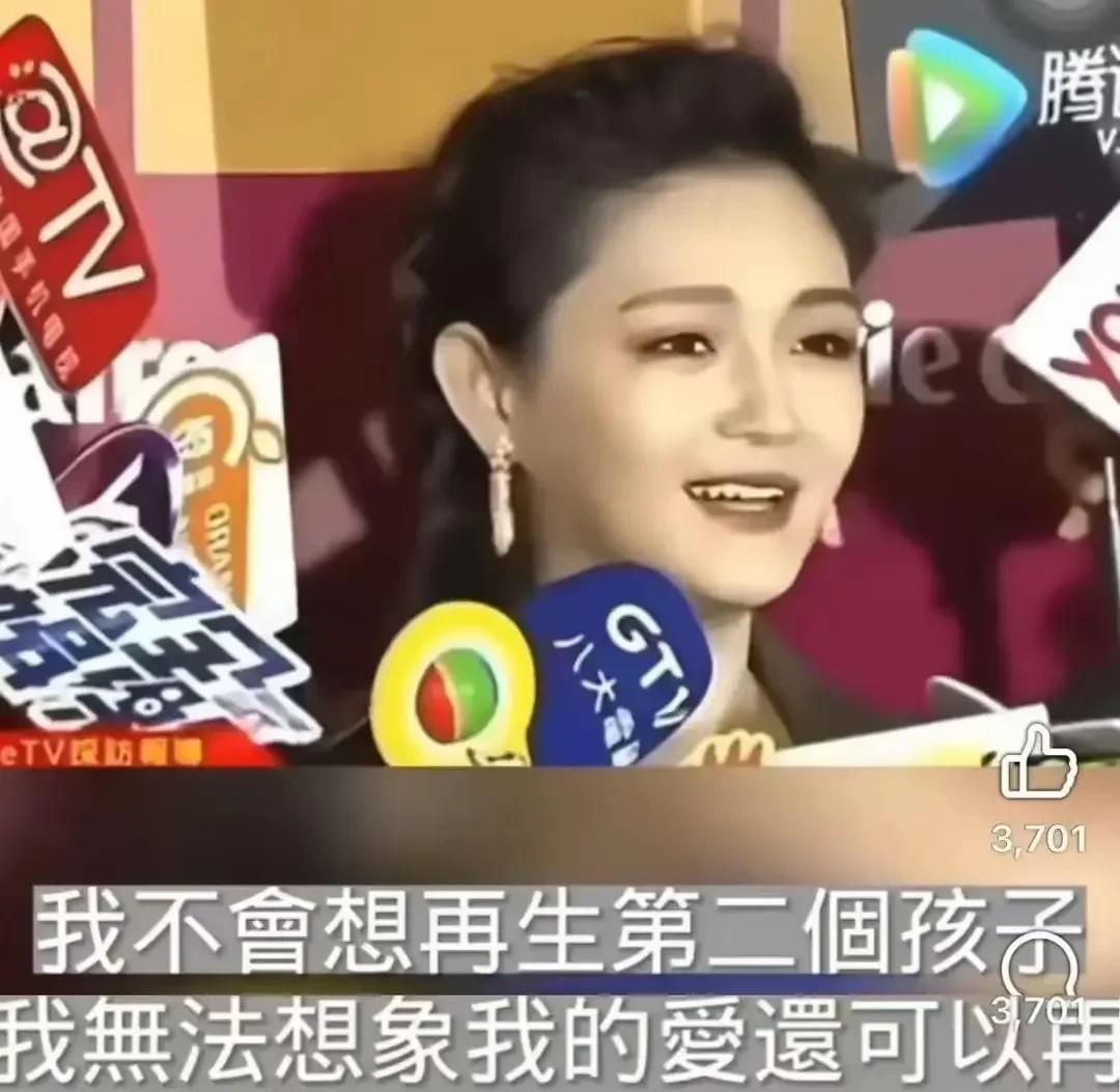 黄春梅连发几个视频，都是关于大S为汪小菲生孩子付出太多。
她想表达什么？女儿身体