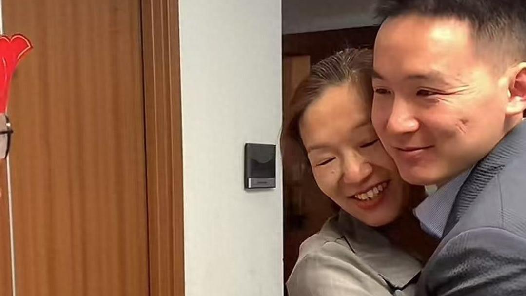 平凡生活里的裂痕：一位母亲的坚韧，一场家庭的变奏