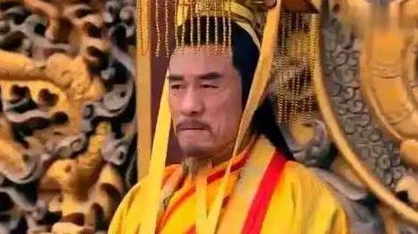 隋大业九年（613年）春，调任卫尉少卿，掌管宫廷禁卫事，开始由文官转任武职。炀帝