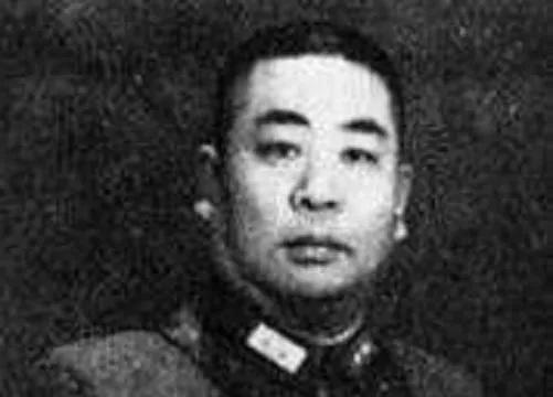 1959年，被关在功德林的国军中将，半夜去上厕所，却发现身后有个白衣女子，他顿时