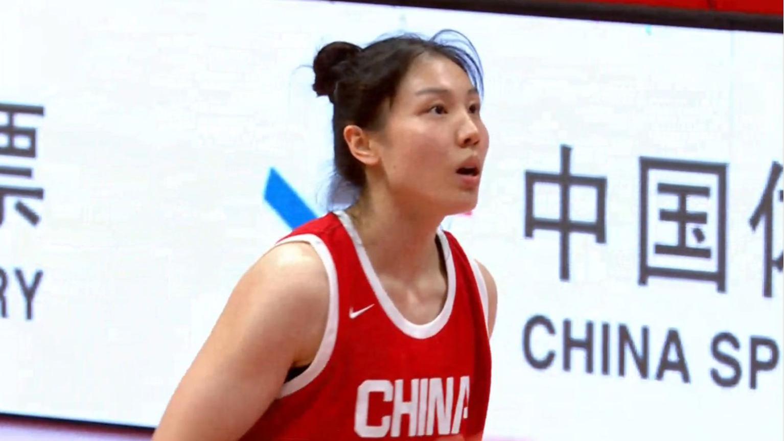 中国女篮：杨舒予爆发25分，韩旭15分，李缘助攻王奇兵9+5