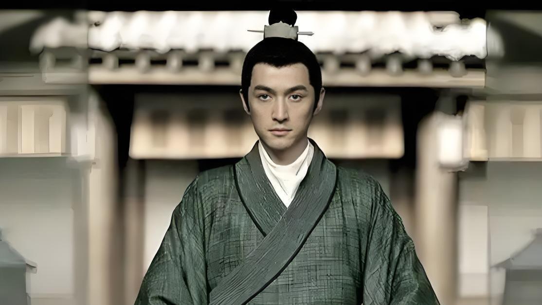 出道即巅峰，“逍遥哥哥”如今转变抑郁者，胡歌的出路又在哪？