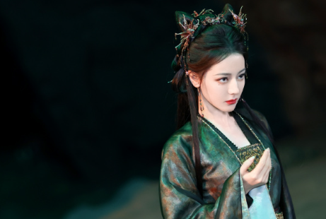 迪丽热巴的新剧美照，超nice的！