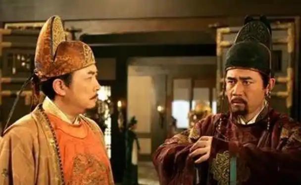 房玄龄承继了齐鲁学人悠久的文献编撰传统，积极参与唐朝国史、正史和实录的编修，开启