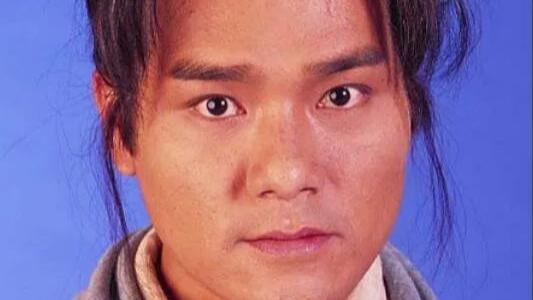 年少不懂，金蛇郎君为何甘愿一死，也不愿与爱他的何红药共度余生