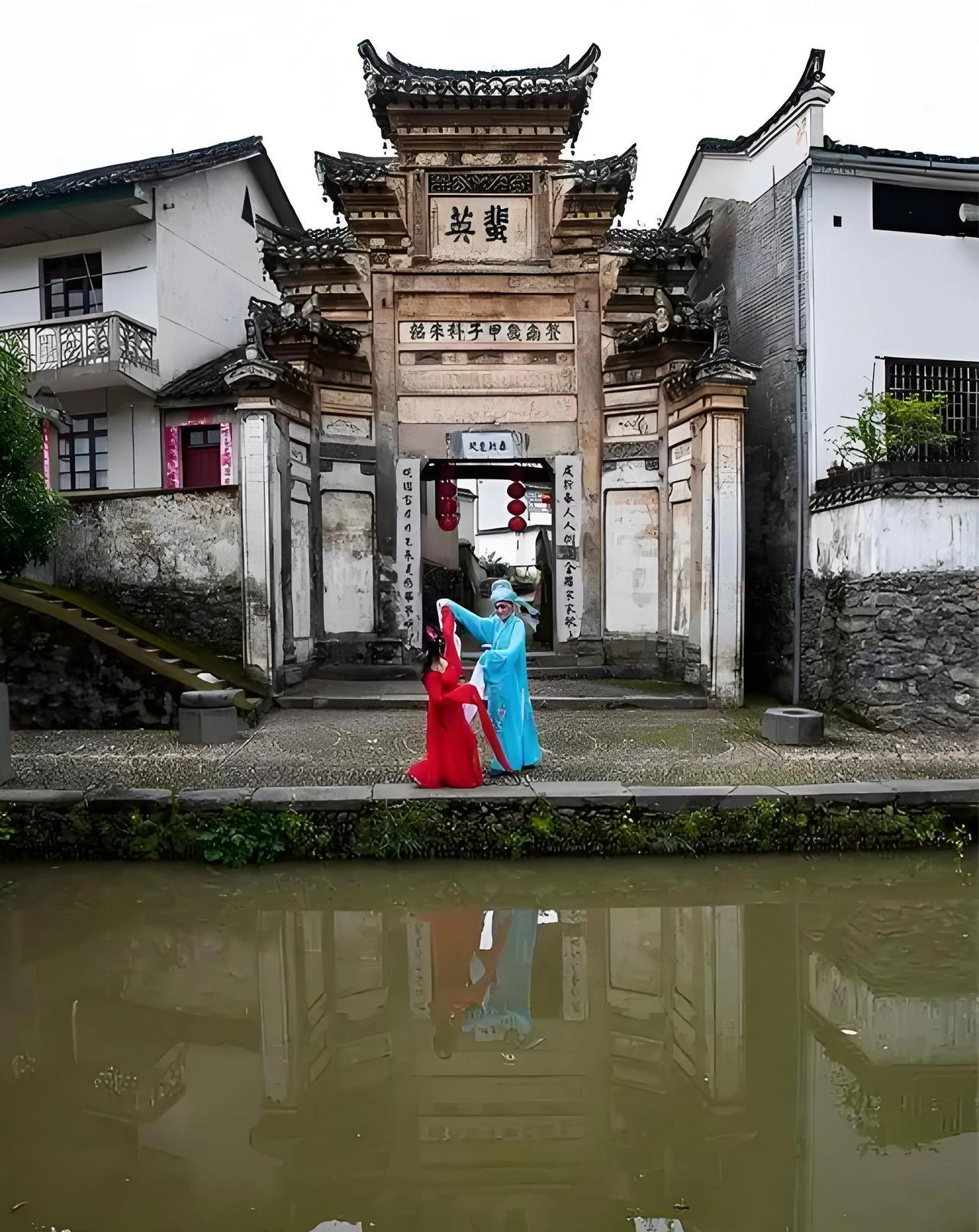 #夏日生活打卡季#
祁门县属于安徽省黄山市。祁门县历史悠久，自东汉建安十三年（公