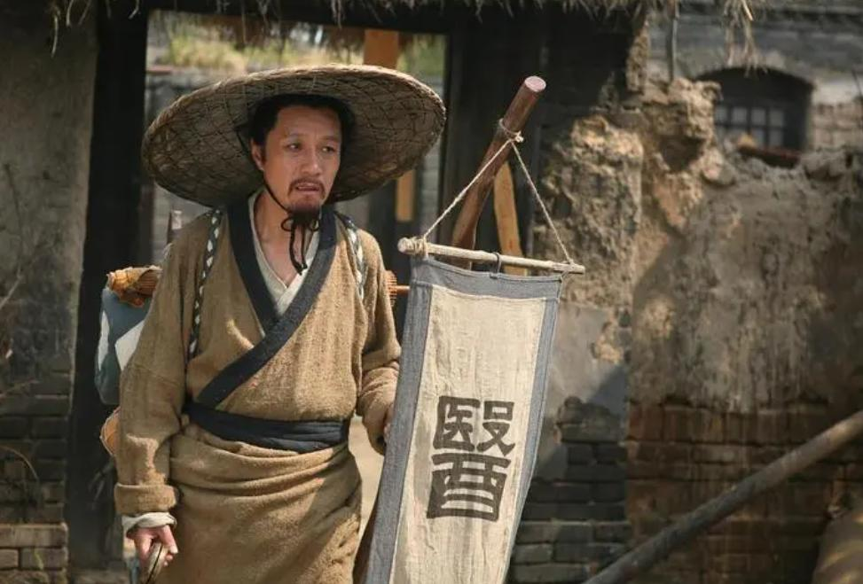 李时珍坐诊时，来了一位肚子疼的小伙。
他搭手一诊说：“快回家准备后事吧，不然来不