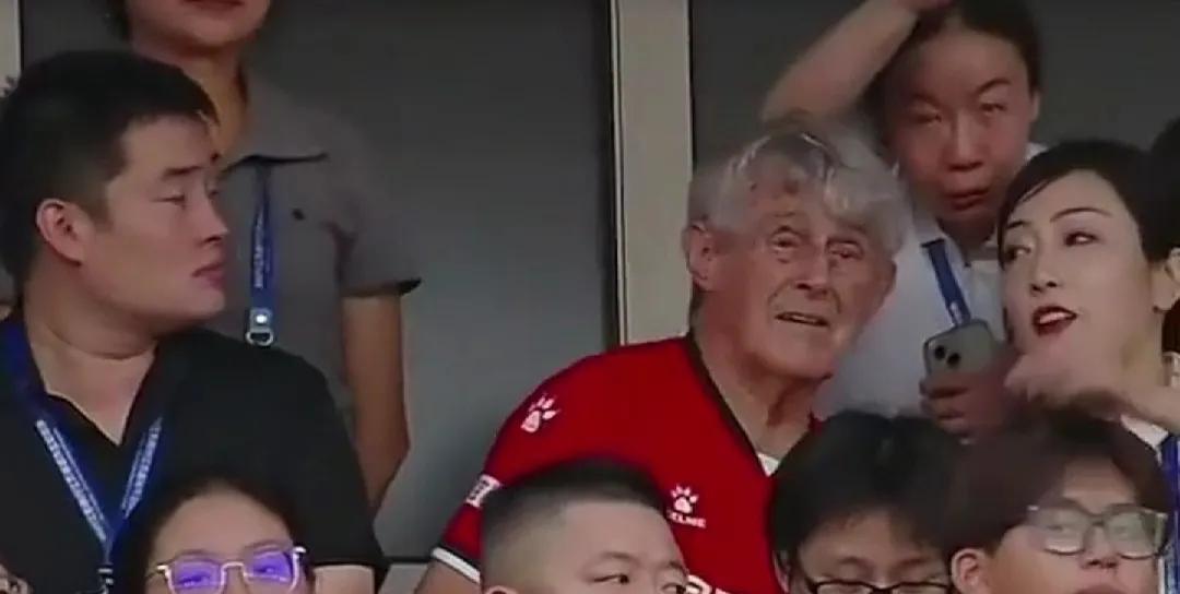 前国足教练米卢真爱中国足球，曾经喊快乐足球的人，现在在苏超身上感受到了
米卢已经