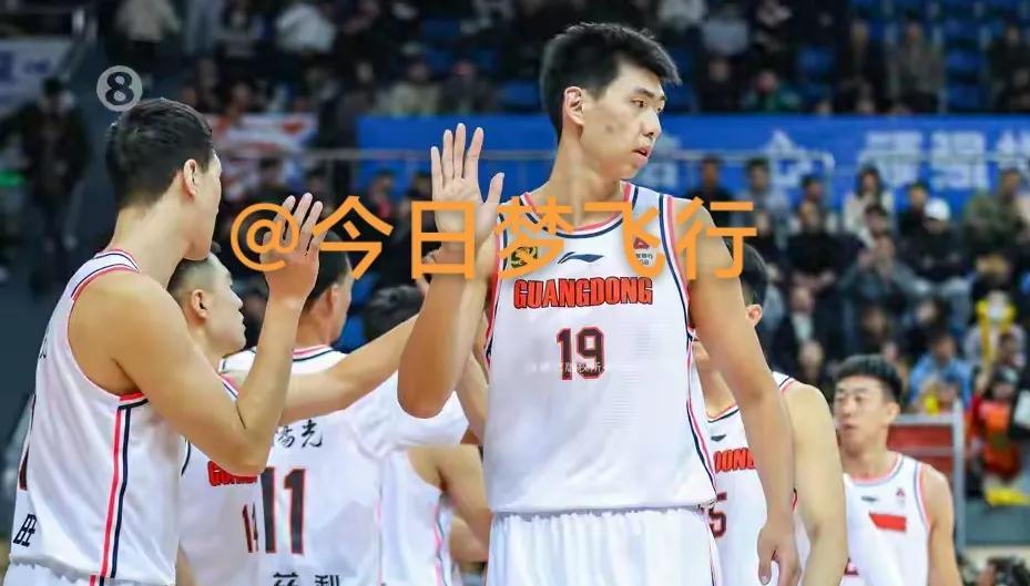 可以预料：不用四年徐昕将会重返广东队！
附图2-3是广州龙狮2023年阵容图片。