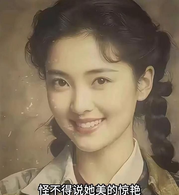 怪不得说她美的惊艳，这张脸不管放在何时都是顶级美女。她的美貌，以前的朱琳琳、林青