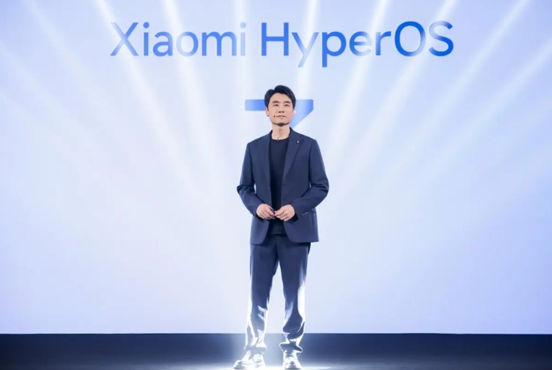 闭关很久，金凡登场来发布澎湃OS 3。

首先是流畅性，无论是1% Low帧还是