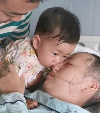 2022年，广西一女子得了脑瘤，丈夫散尽家财200万给她治病，可还是无力回天，丈