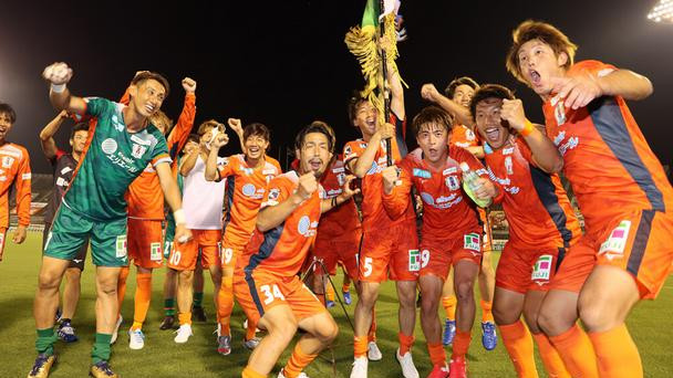 冠军、荣耀与终局：J联赛收官战，四场对决定乾坤