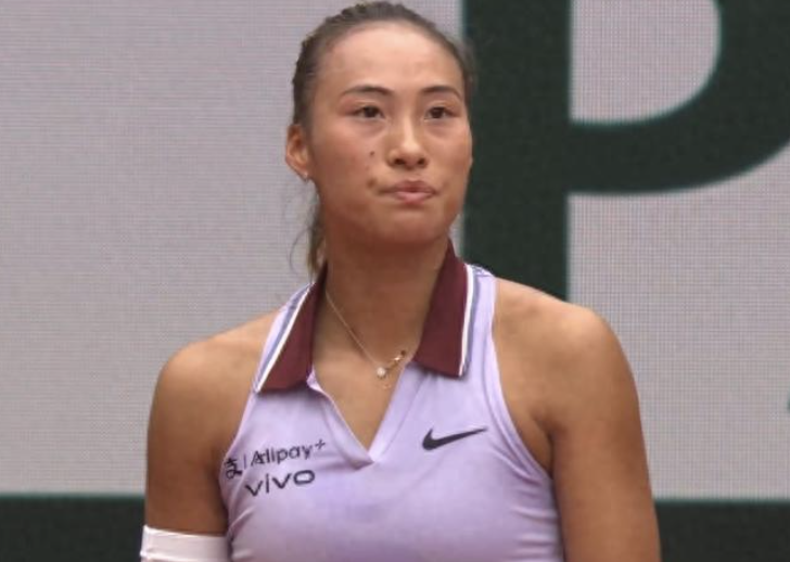 郑钦文法网女单第二轮2 - 0横扫晋级32强