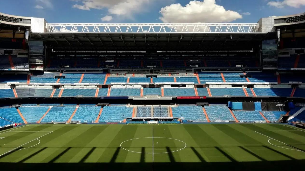 欧冠末轮混战夜：马赛生死战，拜仁大轮换，头名之争引爆意英对决