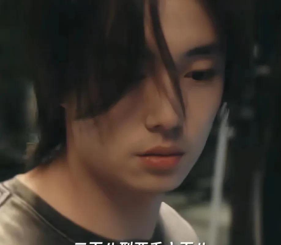 本以为邵星池能够先行一步约到夏凤华，没想到还是被谢望和抢先一步了。邵星池在爱情里