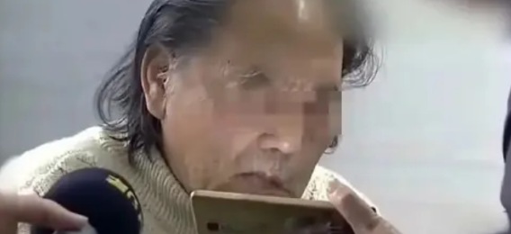 “你大度，可以领回家养！”男子抛妻弃子变卖家产出走，30年后又回到老家，要求儿子