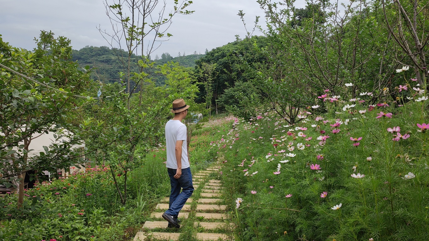 昨天遇到两个交易大神，他们在交易的合作和分工让我折服