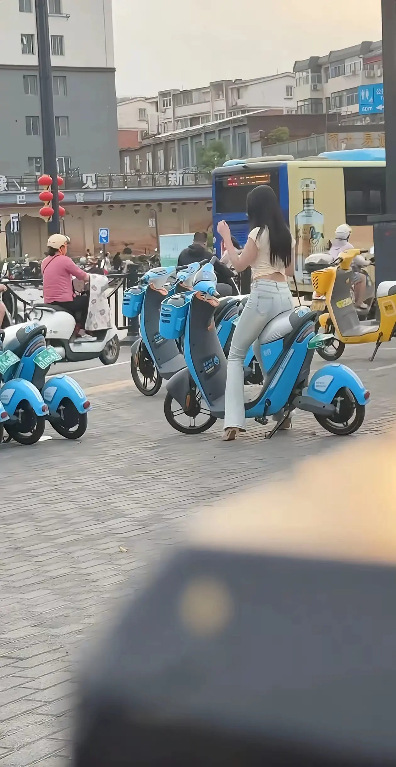 这是少妇，还是少女呢？？