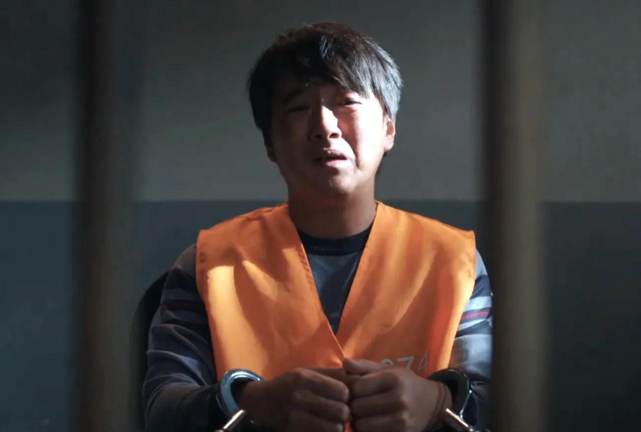 《利剑.玫瑰》原来绑架小葵葵的是他，叶修明被警方询问…
原来是丁顺成的一个经常租