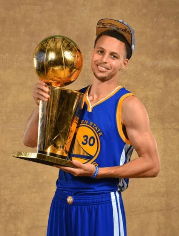 数据不会说谎，谁是这十年的大小王？

库里：4个总冠军、1FMVP、2MVP、2