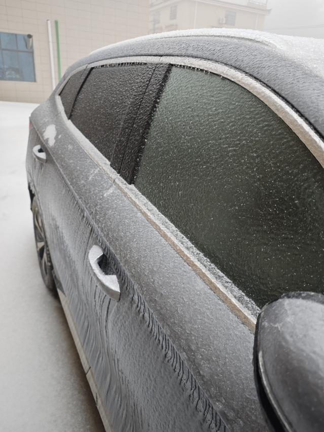 有没有车友用FSD换成天御减震器的
21款老宋，换了FSD不知道是不是太硬了原因