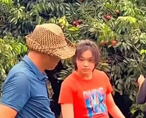 全红婵家人的低调：哥哥不借妹妹流量，真心令人感动