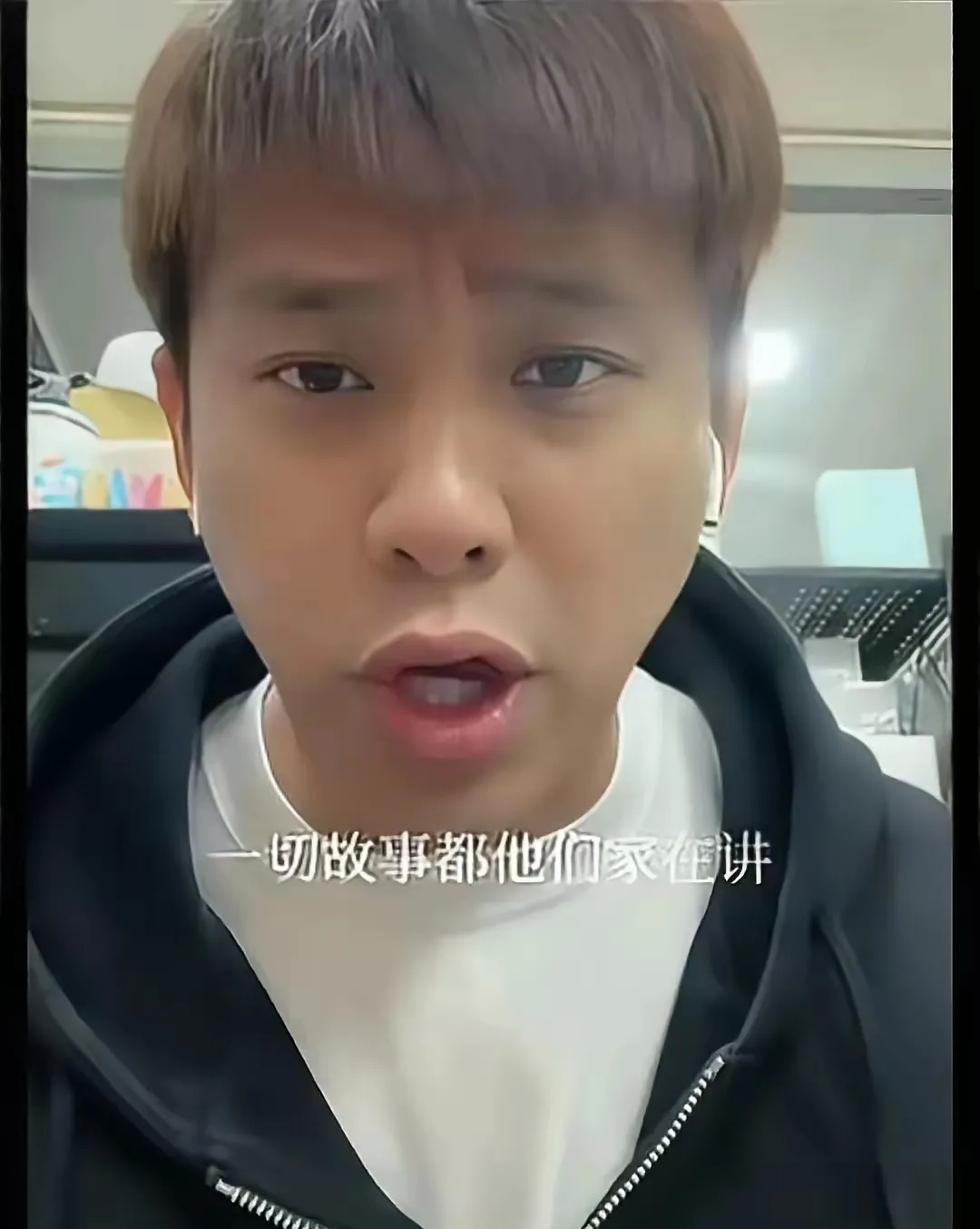 汪小菲豪宅去留











同事觉得汪小菲不会买回豪宅。想想都觉得膈应