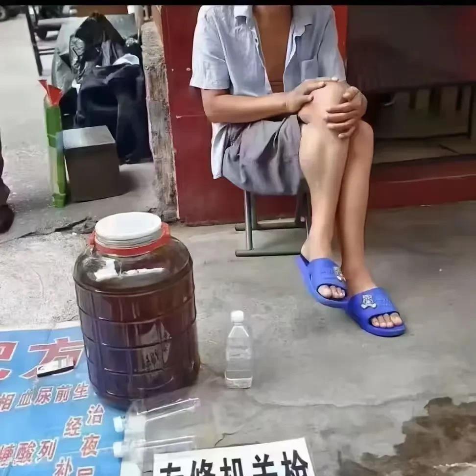 这样的人才少之又少，去兵工厂至少可捞个检验员干干！