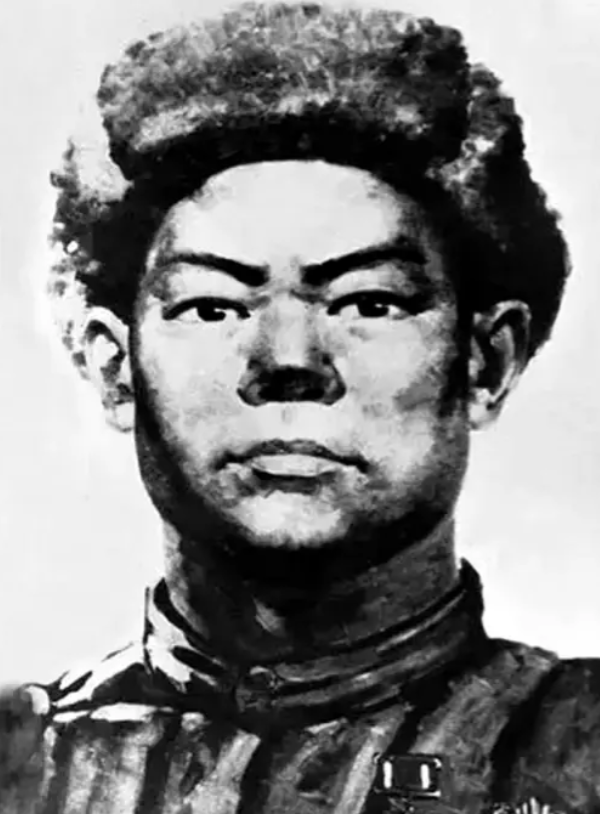 黄继光用身体堵枪眼，这个故事在中国几乎家喻户晓。听到这个名字，很多人都会想到那个