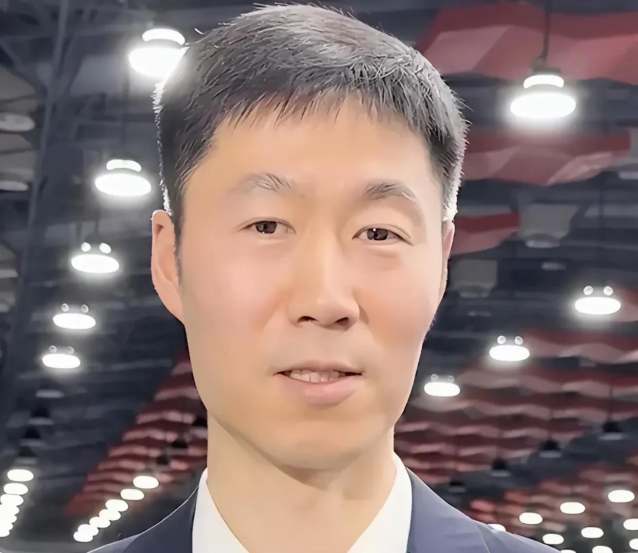横滨赛打完之后，王励勤主席直接对本次比赛的两个人重点进行了阐述：
第一肯定是王楚