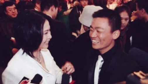 2008年，刘若英开演唱会时，打电话邀请王宝强去现场当嘉宾，结果王宝强淡淡地回答