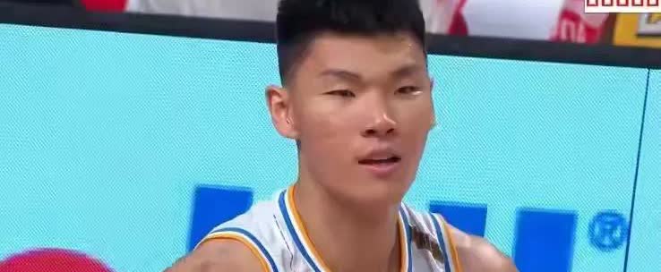 北京男篮对于范子铭的态度实在让人琢磨不透？其实当年周琦加盟广东男篮前，传言最确定