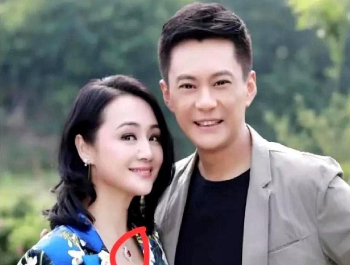 送别朱媛媛七天后，王斑做出了一个令人意外的决定。



这个决定并非轻率之举，而
