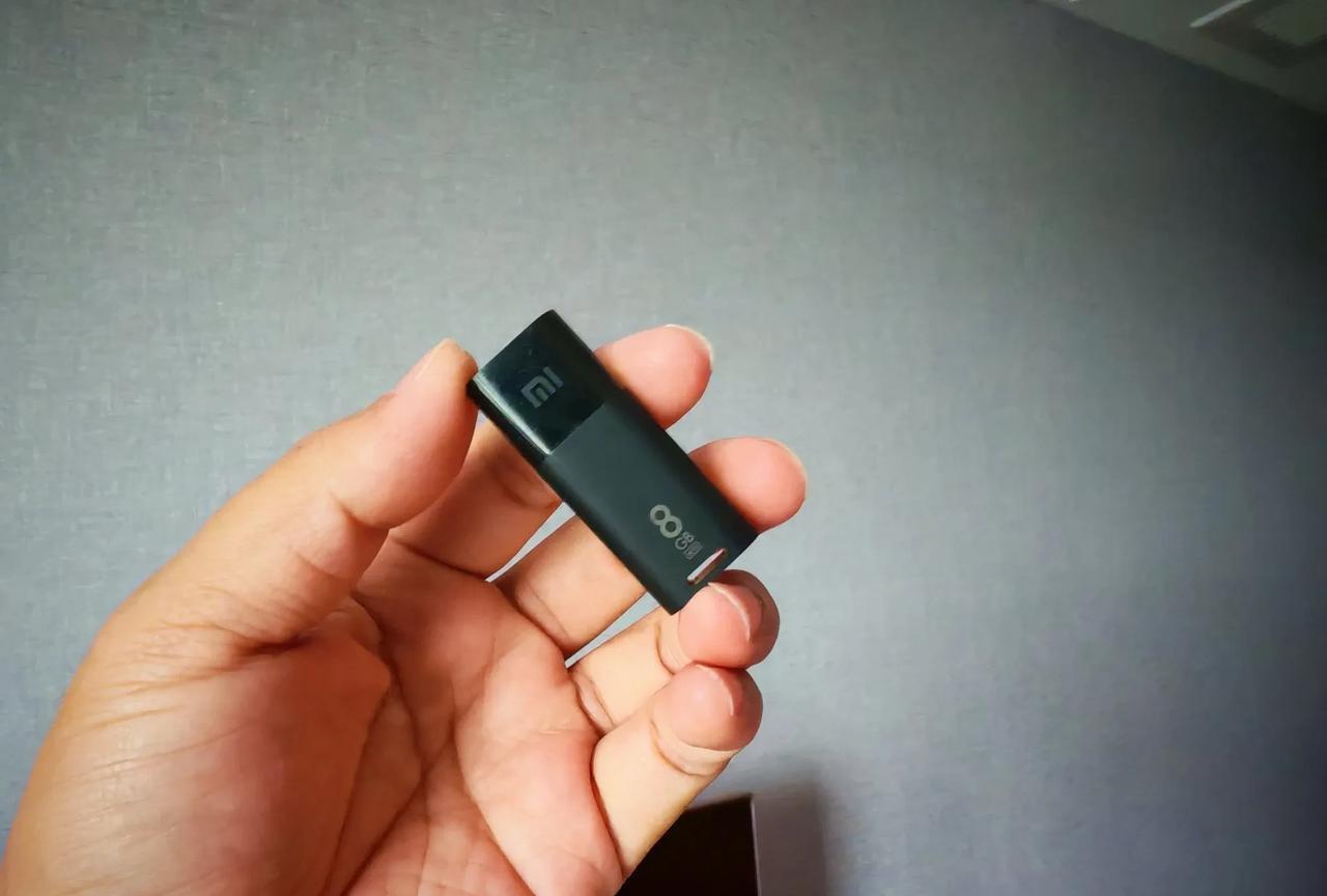 刚才在柜子里找到一个数码宝贝，谁还不是米粉呢？而且，用过这款产品的人，都是资深老