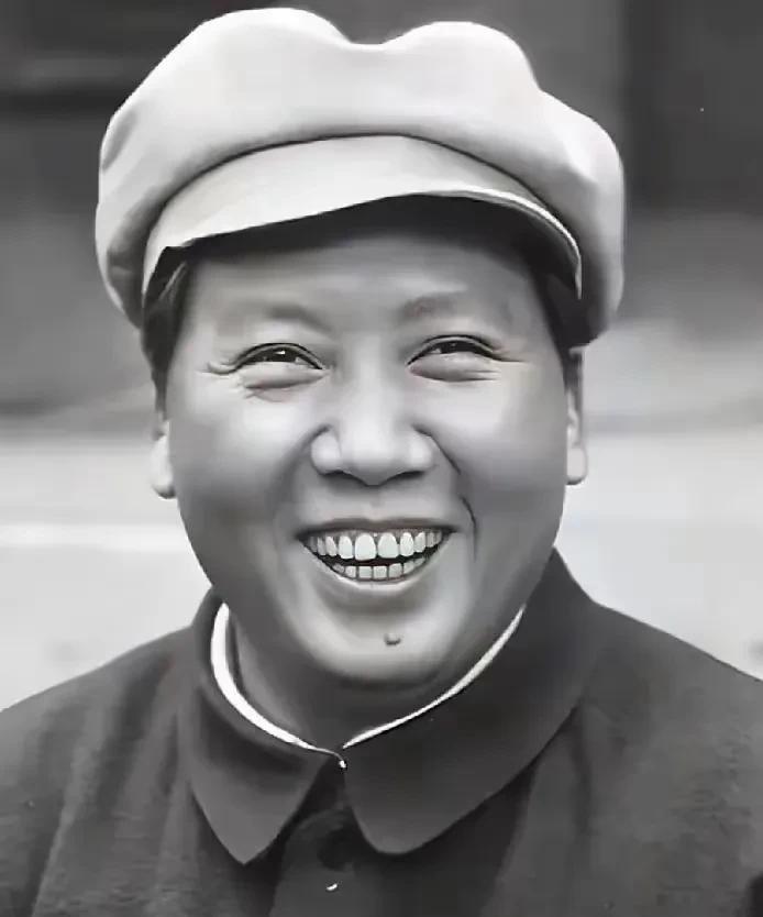 大数据不会乱推的，如果您刚好刷到，希望您能停下匆忙的脚步，为伟人真诚的送上一朵爱