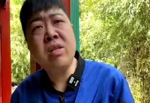 郭德纲真的该反思了！

看到德云社实习生的一段采访，他表示：我在北京戏曲学院