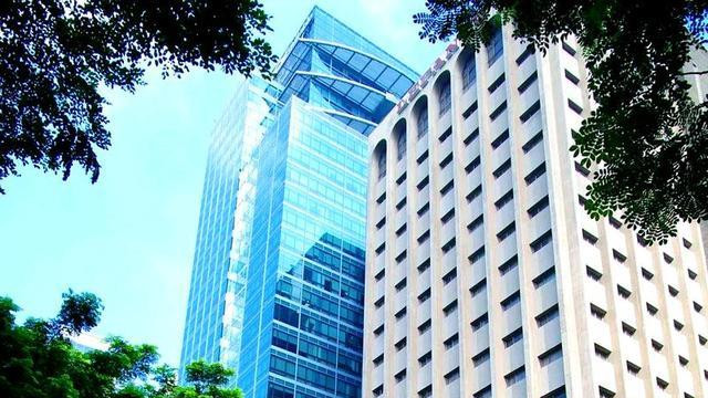 5925！菲民众已做出选择，马科斯落于下风，菲军舰直闯黄岩岛