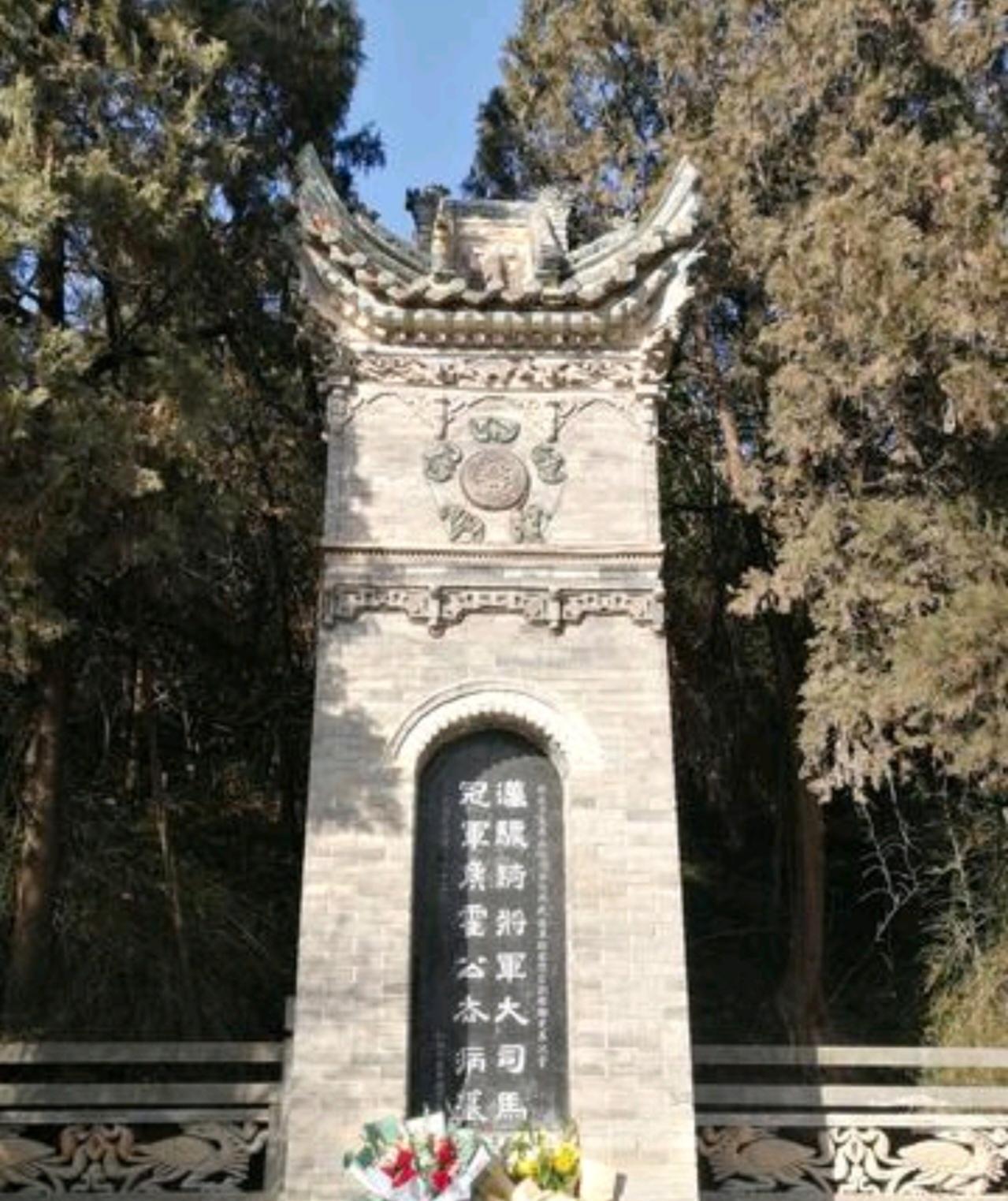 霍去病之死：千古名将的命运迷局与权力困局
西汉名将霍去病，以“封狼居胥”的赫赫战