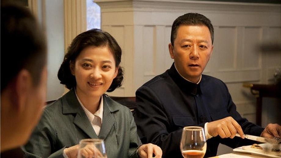 从春晚舞台到争议退学，梅婷的演艺路究竟隐藏了多少秘密？