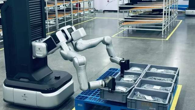 机器人的上限在北京，生死在广东